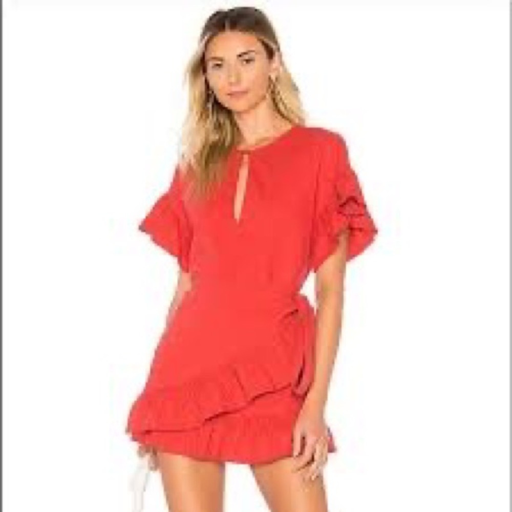 Short red Tularosa wrap dress